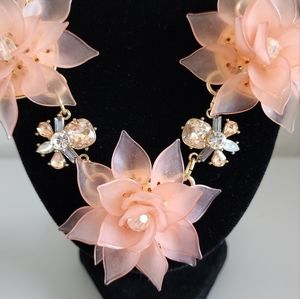 Vintage Acrylic Pink Flower  Necklace faux stones